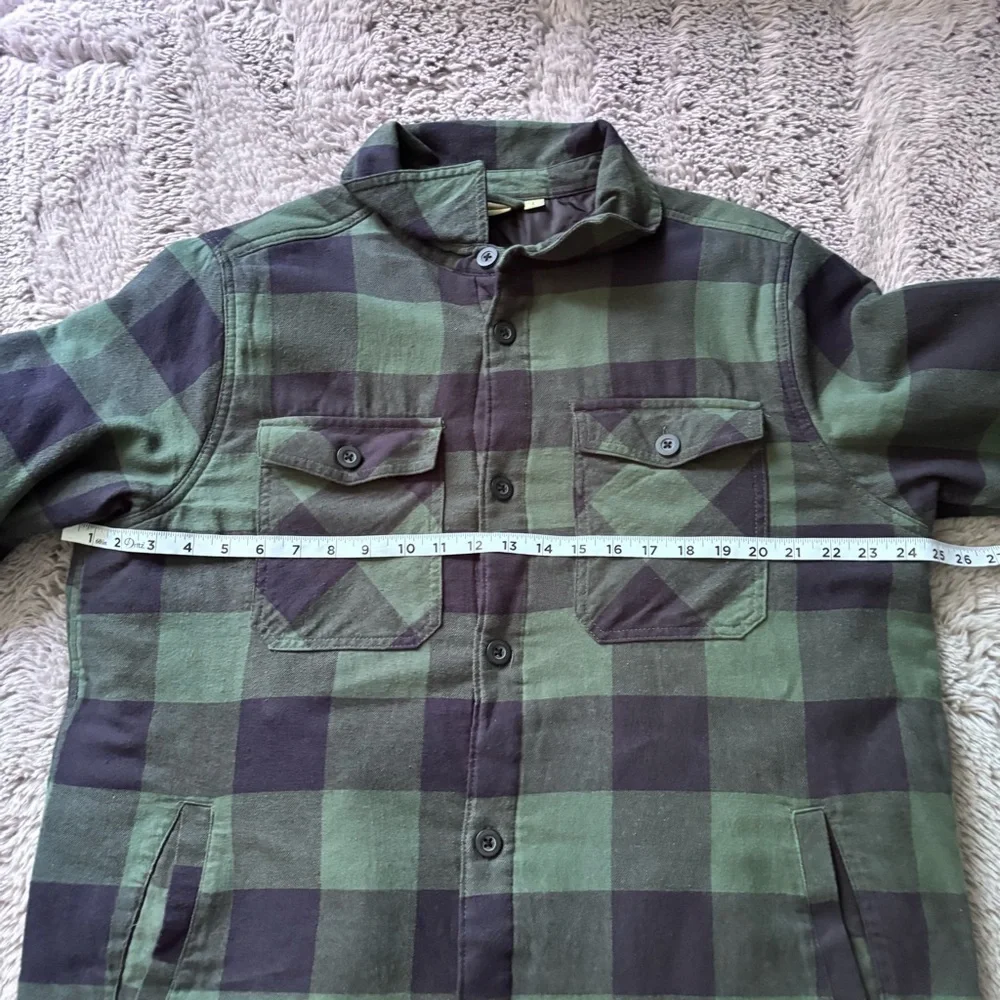 ⭐️⭐️⭐️Men’s Adventureridge green and black thick Flannel jacket size Large